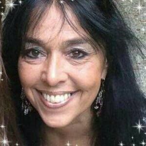 Meet your Posher, Henriette